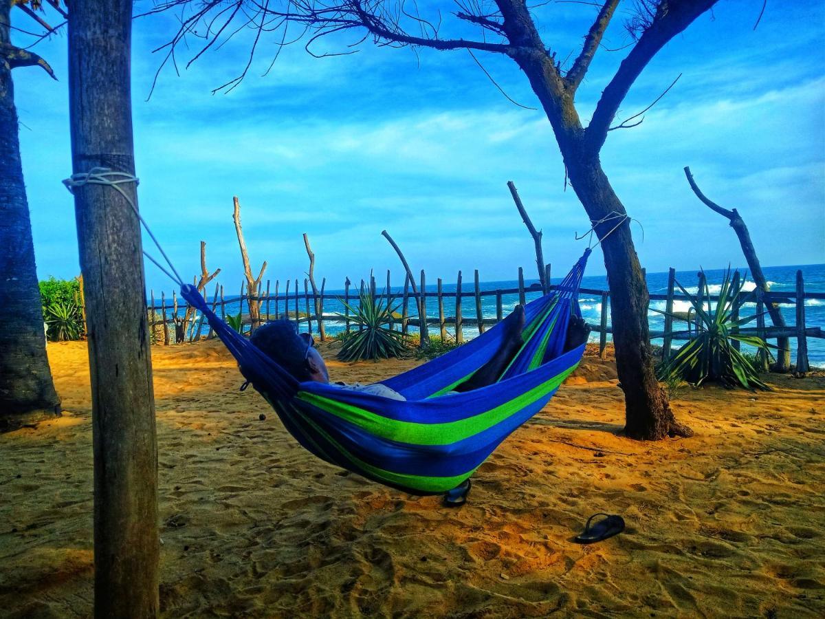 Beach Bungalow Yala 키린다 외부 사진