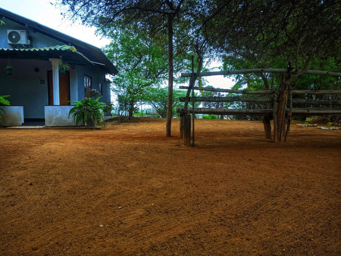 Beach Bungalow Yala 키린다 외부 사진
